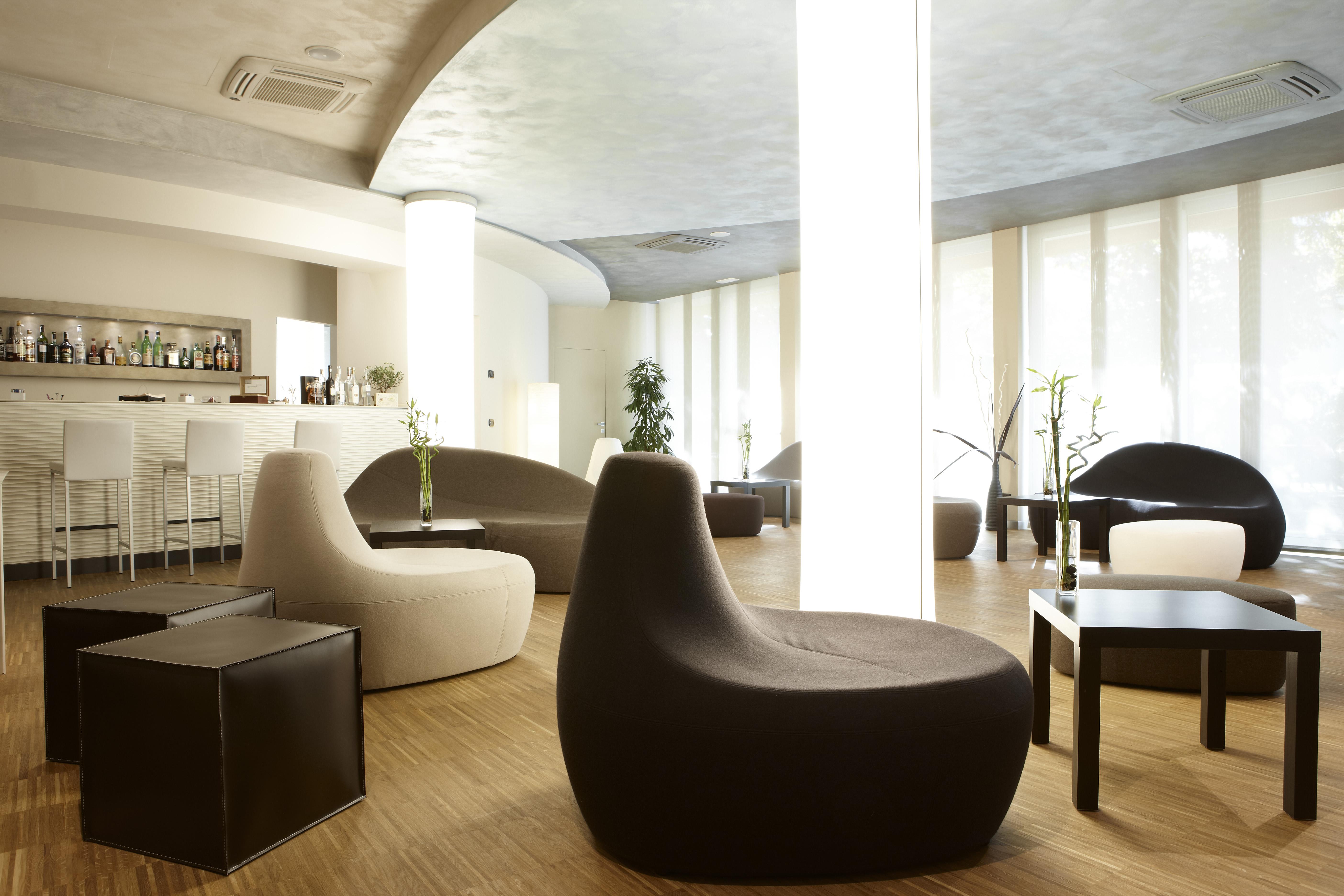 Aqua Hotel 3*
