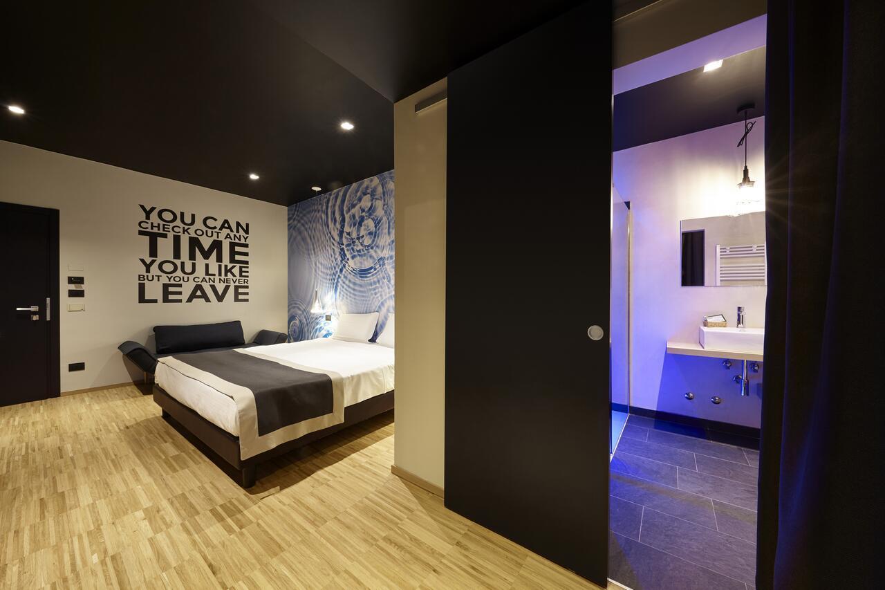 Aqua Hotel